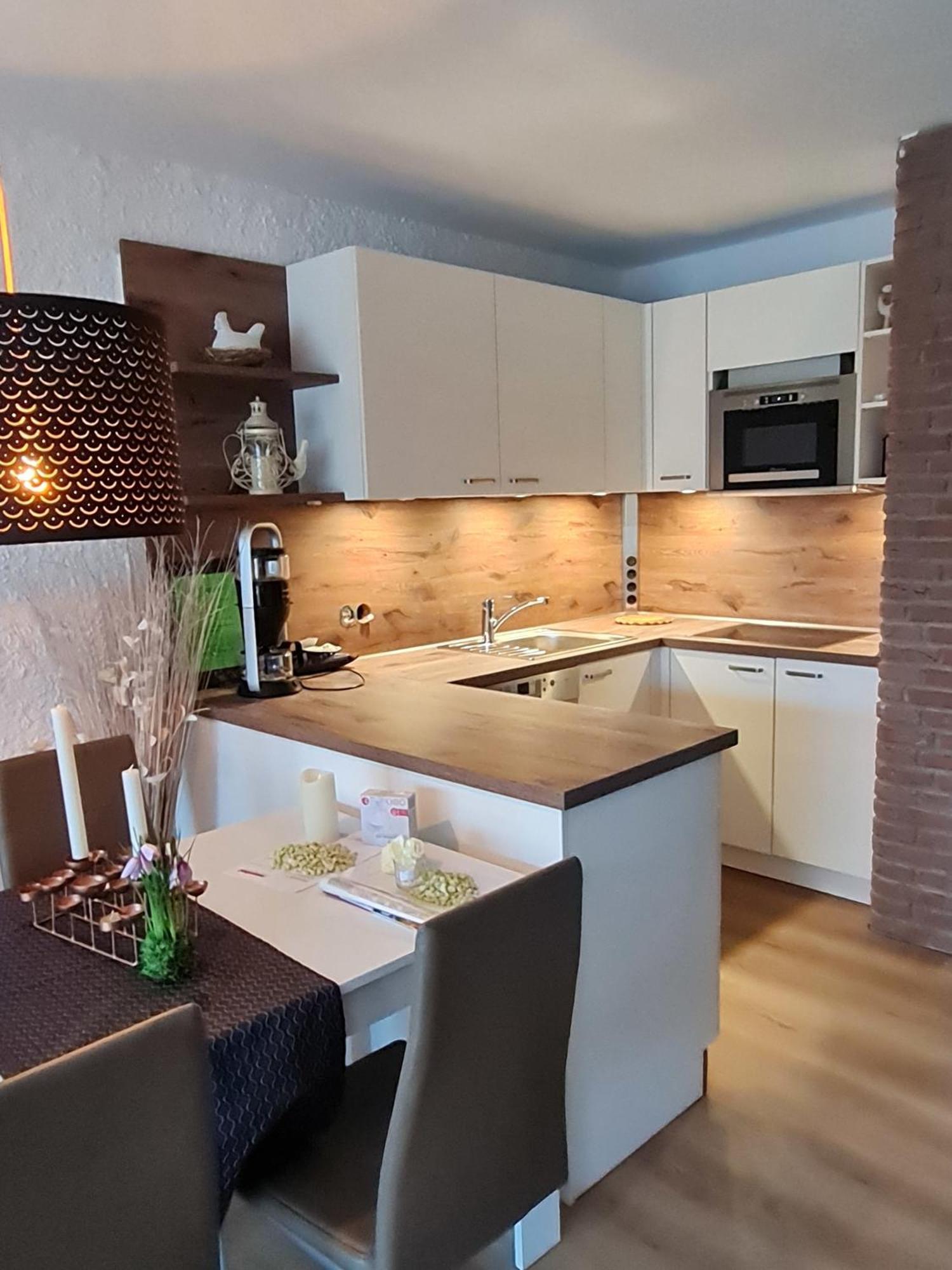 Appartment 2000 In Tossens Stick Екстериор снимка